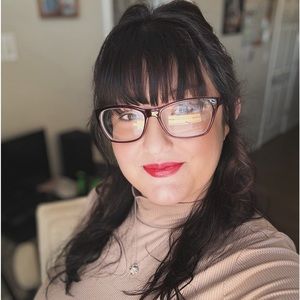 Meet your Posher, Hailey